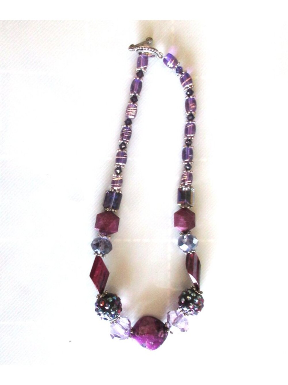 Purple & Silver Metallic Chunky Faceted Beaded Glossy Statement Necklace Vintage